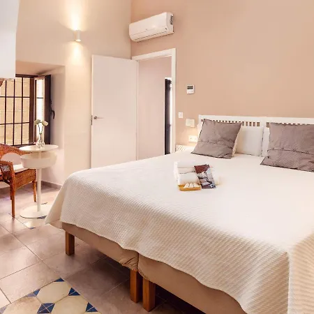 Apartamentos Plaza Mayor 35 Caceres Exterior photo